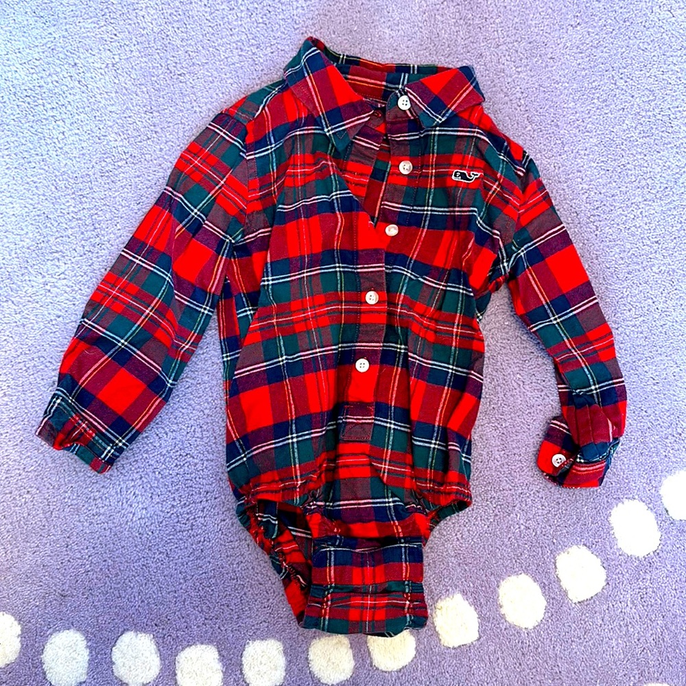 Vineyard Vines baby 12-18 mo onesie